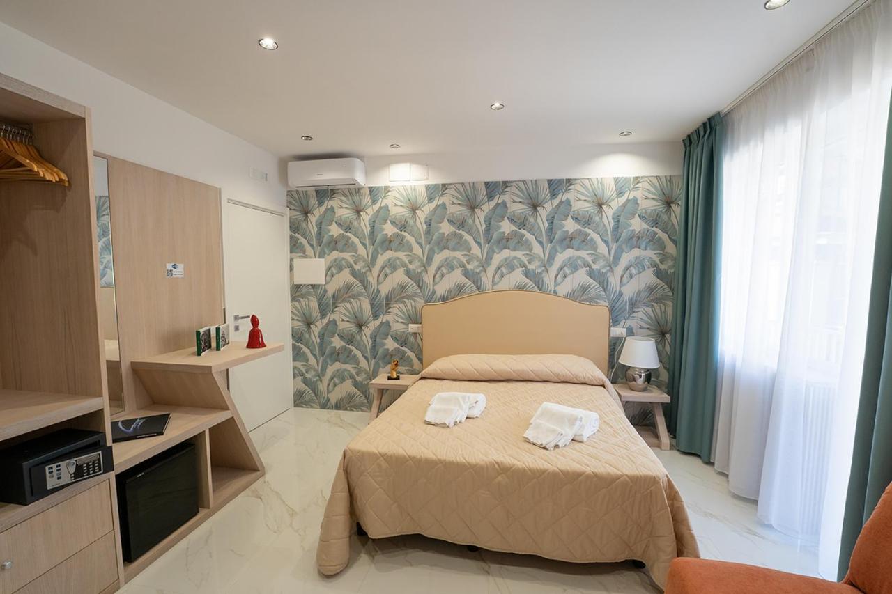 Cla.Pa H. Group - Dislocated Hospitality Hotel Naples Luaran gambar